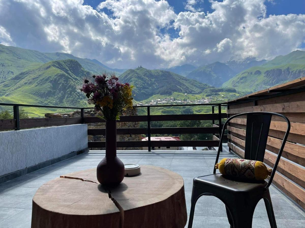 Capra Hotel Kazbegi Extérieur photo